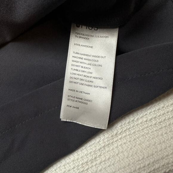 Figs Technical Collection Shirt Scrub Top V Neck gray Medium - Picture 3 of 5